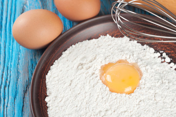 Eggs, egg yolk and flour
