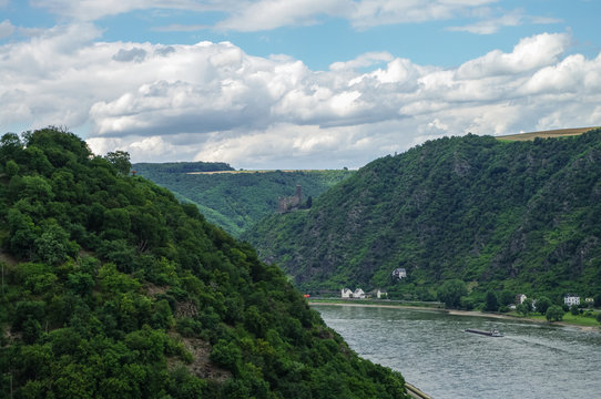 View to Rhine and Burg Maus Castle, St. Goarshausen, Rhineland-Palatinate, Germany