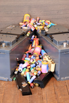 Altbatterien -  Sammlung von Batterien verschiedener Bauart