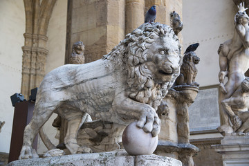 Florentine lion statue in Piazza della Signoria. Florence. Italy.