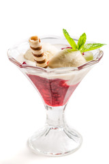 Vanilla ice cream and raspberry mousse