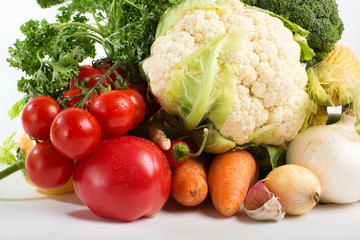 Decorative pattern of fresh vegetables.