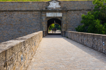 Obraz premium Puerta del Socorro, entrada a la Ciudadela de Pamplona (España)