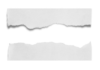 Obraz premium Ripped in paper with space for text. Copy space