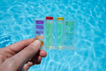 Swimming pool testing kit