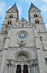 Fototapeta na wymiar Kirche St. Adalbero, Würzburg