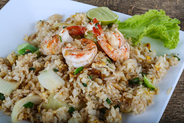 Fried rice with shrimps