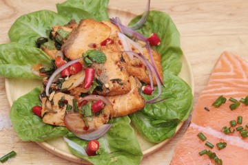 Spicy salmon salad delicious with raw salmon.