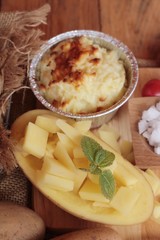 Mashed potatoes and fresh potatoes is delicious.