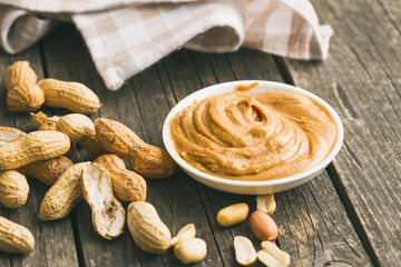 Creamy peanut butter and peanuts.