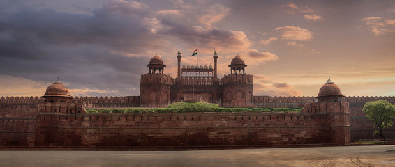 View of Delhi Fortress - obrazy, fototapety, plakaty
