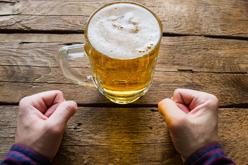 man takes willpower and not drink beer