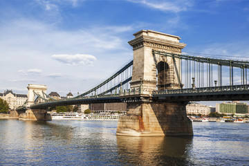 Fototapeta na wymiar Chain Bridge, Budapest, Hungary