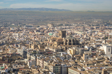 Fototapeta premium Starożytne miasto Granada. Widok z Alhambra, Andaluzja, Hiszpania