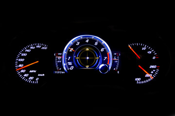 Dashboard and digital display - mileage, fuel consumption, speed
