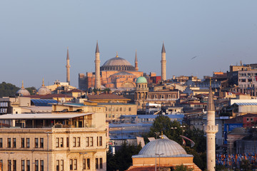 Fototapeta na wymiar View of the ancient church of Hagia Sophia in Istanbul 