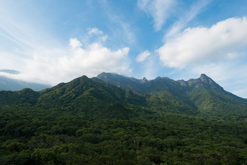 Obraz premium 尾之間三山