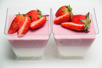 Strawberry mousse