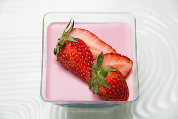 Strawberry mousse