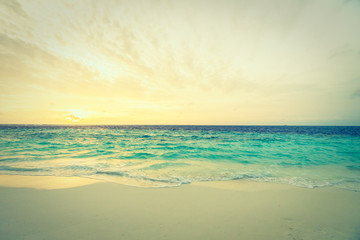 Fototapeta na wymiar Sunset at maldives island