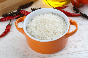 Raw rice