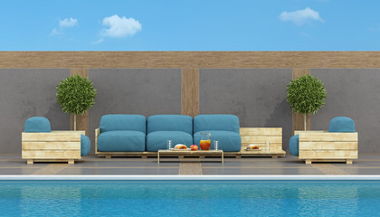 Breakfast by the pool