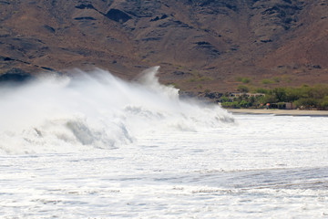Power and beauty of ocean waves