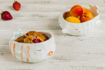 children's ceramic plates in the shape of animals