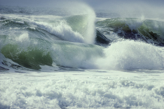 Waves breaking in ocean