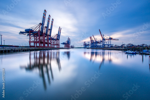 "Hafen" Stockfotos und lizenzfreie Bilder auf Fotolia.com - Bild 111712514