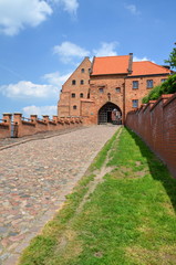 Historyczna brama wodna w Grudziądzu w Polsce