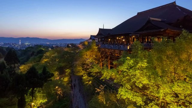 4K Day to Night timelapse of Kiyomizu dera temple in Spring season, Kyoto, Japan