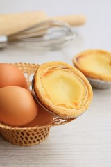 egg tart with tasty