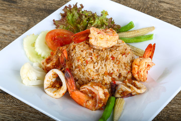 Fried rice with seafood