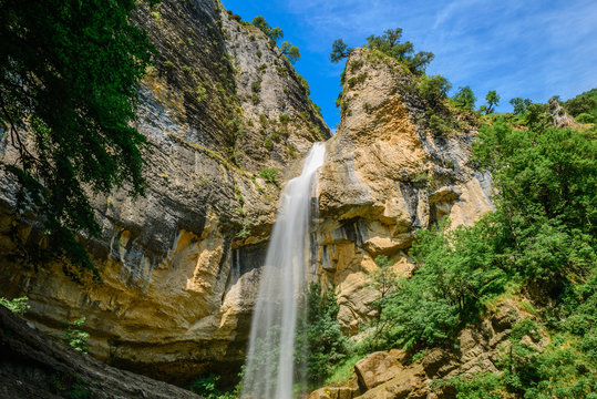 Cascada de Artazul, Navarra (Espa&ntilde;a)
