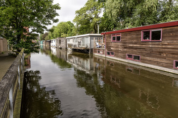 Fototapeta na wymiar House on water. Delft - Holland.