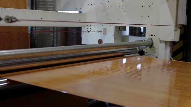Automatic Machine Production of tape for laminate