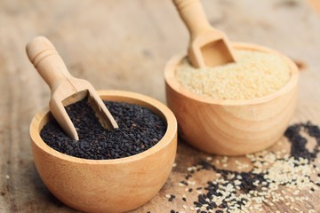 Black and white sesame seeds