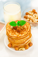 Pancakes with nuts