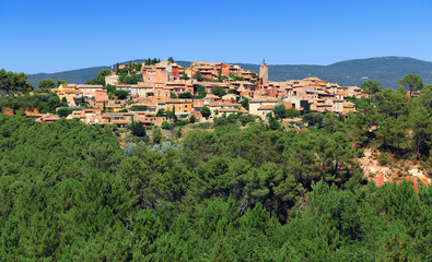 Le village de Roussillon en Provence