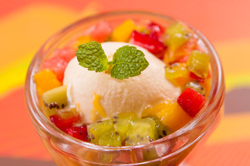 Fresh Fruit Salad