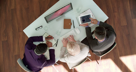 Managers teamworking