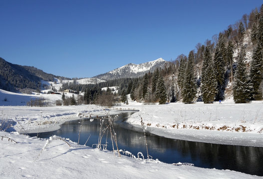 Oberbayern im Winter