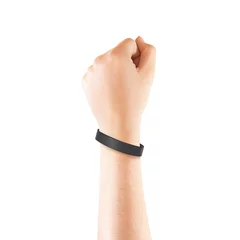 Poster Lege zwarte rubberen polsband mockup bij de hand, geïsoleerd © Alexandr Bognat