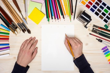 Fototapeta premium Artist sketching