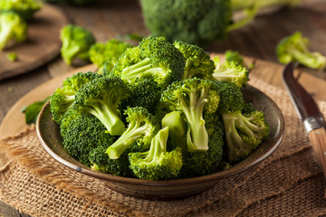 Healthy Green Organic  Raw Broccoli Florets