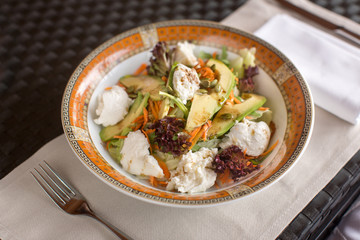 Salad with avocado and mozzarella
