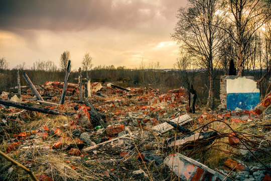 Destroyed building.The post-apocalyptic landscape after a nuclear war