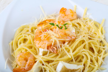 Pasta with shrimps