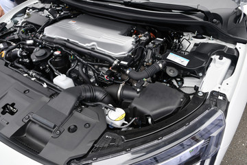 燃料電池自動車